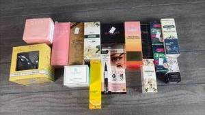 lot 180 image: Beauty &amp Skincare Lot&nbsp