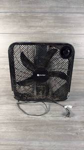 lot 283 image: Box Fan Black with Carry Handle