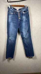 lot 336 image: Nicole Miller New York Button-Fly Jeans Size 12