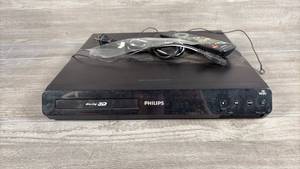 lot 422 image: Philips Blu-ray 3D Player with WiFi Remote and Power Cable