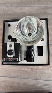 lot 451 image: Brownie Hawkeye Flash Model Camera Kodak with Flash Outfit