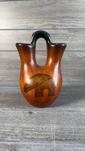 lot 532 image: Handled Gourd with Animal Carving&nbsp