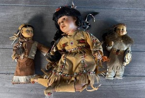lot 534 image: 3 Native American Theme Dolls