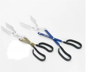 lot 24 image: Two BBQ Croc 3-in-1 BBQ Tool