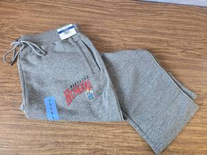 lot 68 image: ADULT NCAA FLEECE PANT - Medium