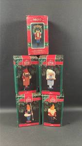 lot 15 image: Hallmark Keepsake Ornament Nutcracker Suite Collection 5-Piece Set