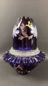 lot 50 image: Numbered Fenton Glass Candle Lantern