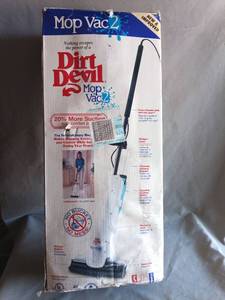 lot 123 image: Dirt Devil Mop Vac 2 Corded Floor Cleaning System