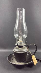 lot 91 image: NWT Park Designs Handcrafted Lighting Bedside Lamp with Glass Chimney