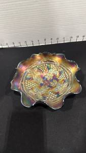 lot 1037 image: Fenton Carnival grape and cable cobalt blue bowl with ruffled edges