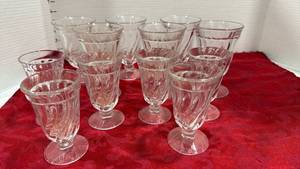 lot 1086 image: Fostoria Colony glasses 2 sizes set of 12
