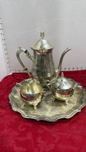 lot 1090 image: Silver plate tea or coffee set with creamer and sugar