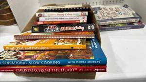 lot 1124 image: Cookbooks