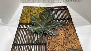 lot 1130 image: Metal leaf plaque 16x16