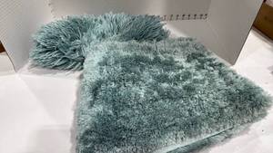 lot 1148 image: Bathroom rugs