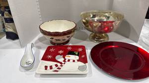 lot 1170 image: Holiday bowl, platter and silver plate punch bowl