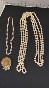 lot 1224 image: Womens jewelry