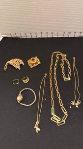 lot 1235 image: Womens jewelry including watch and rings