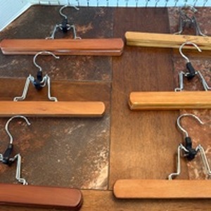 lot 2014 image: Trousers hangers