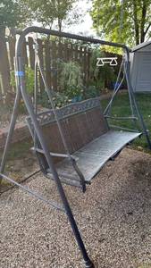 lot 2030 image: Outdoor patio swing 64x80x52 no top, pu after 6 on 911 address provided to winning buyer
