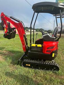 lot 60 image: SD Lanch Mini Excavator&nbsp