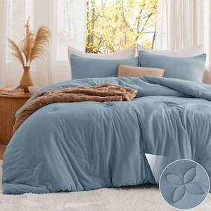 lot 5626 image: Bedsure King Size Comforter Set Blue, Soft Prewashed Down Alternative, 3Pcs