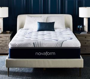 lot 1026 image: Queen ComfortGrande Advanced 14 Gel Memory Foam Mattress - Retail $580