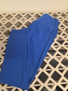 lot 129 image: Small Blue Leggings  - Retail $0