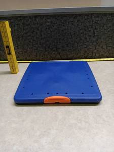 lot 1246 image: Fiskars ScrapBoss Embossing System w Blue Storage