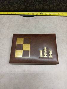 lot 1295 image: Gillows Manicure & Grooming Set w Chess Design