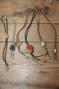 lot 4044 image: 6-Vintage Bolo Ties