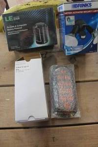 lot 4071 image: NIB Battery Powered Lights, Tail Lights & More