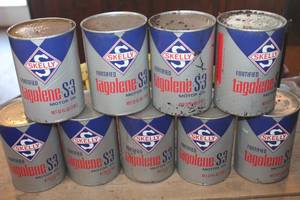 lot 4143 image: 9 Full Cans Skelly Motor Oil