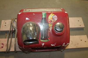 lot 4147 image: Vintage Coca-Cola Graphic Hand Dryer untested