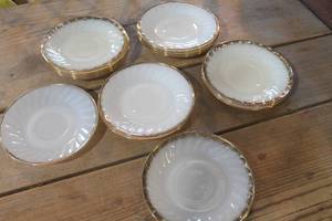 lot 4168 image: 15 Vintage Fire King Saucers
