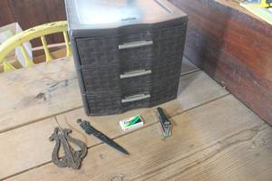 lot 4171 image: Sterlilite Storage Drawers, Vtg. Receipt Holder & More