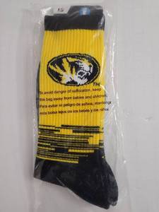 lot 64396 image: Mens College 5 Star Crew Sock, Missouri Tigers, 1 Pair, Large - Retail $14