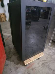 lot 43 image: Security components box
