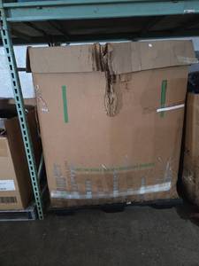 lot 210 image: Clothing Lot Bundle Mixed Apparel Sports Wear