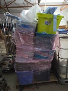 lot 254 image: TUBS of Founder Sport Health Non-Surgical Gown