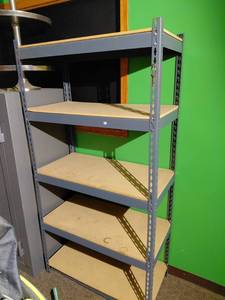 lot 89 image: shelf