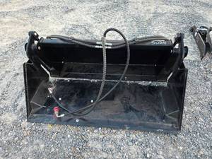 lot 5034 image: GIYI 4 In 1 Bucket DSHY41 39 inch Skid Steer Loader Attachment
