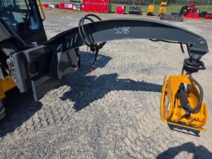 lot 5048 image: Skid Steer Rotating Gripper RG63 63 inch Arm  2200 lbs Grab Weight