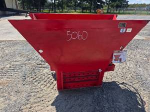 lot 5060 image: GIYI Skid Steer Block  Rock Crusher 32 Teeth