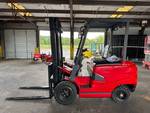 SDLOOL Red Electric Forklift 3300lb load rating 70ah 60v batter with Black Mast and Forks