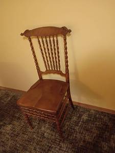 lot 925 image: Vintage Wooden Chair with Spiral Back and Legs.  Located in basement