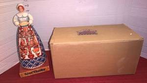 lot 1015 image: Heartwood Creek Jim Shore Give Thanks Figurine 1176581