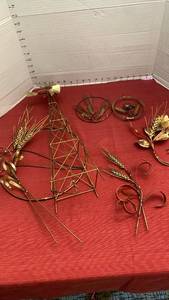 lot 1077 image: Decorative Wheat and Windmill Metal 22 inches tall and other wheat wall decorPieces