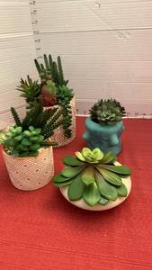lot 1085 image: Artificial Succulent Plants in Planters 4-Piece Set