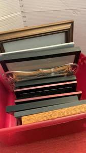 lot 1089 image: Picture Frames in bin
